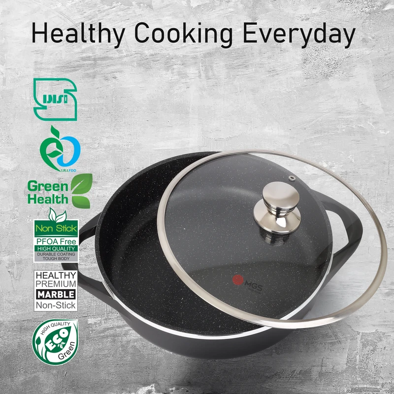 ماهیتابه چدن سرامیکی MGS مدل ایتالیا B سایز 28 دو دسته ( تابه MGS مدل ITALY B، سایز 28، دردار، بدنه آلومینیوم، روکش داخلی گرانیت ماربل، دسته چدن، در پیرکس، سازگار با فر و اجاق گاز، ابعاد 28×28×6 سانتی‌متر، وزن 2200 گرم )