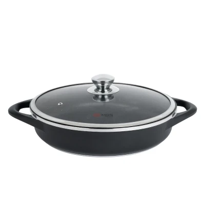 ماهیتابه چدن سرامیکی MGS مدل ایتالیا B سایز 28 دو دسته ( تابه MGS مدل ITALY B، سایز 28، دردار، بدنه آلومینیوم، روکش داخلی گرانیت ماربل، دسته چدن، در پیرکس، سازگار با فر و اجاق گاز، ابعاد 28×28×6 سانتی‌متر، وزن 2200 گرم )